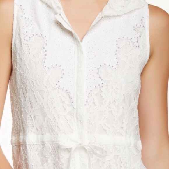 MISS ME Rodeo Lace Western Hooded Top - Picture 3 of 8